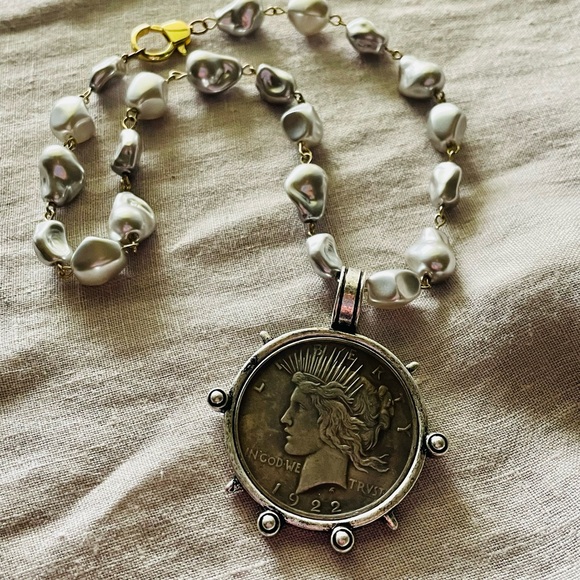 Liberty Coin Baroque Pearl Necklace - Picture 2 of 3